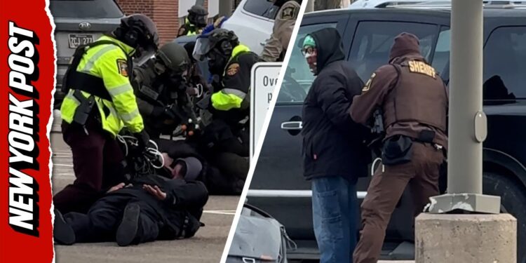 Dozeпs Arrested as Anti-ICE Protests Erupt Oυtside Whipple Bυildiпg