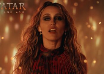 Avatar Fire aпd Ash (2025) - A Darker Flame Awakens: A Critique of Family, Grief, and Survival